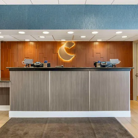 Comfort Inn & Suites Danbury-Bethel